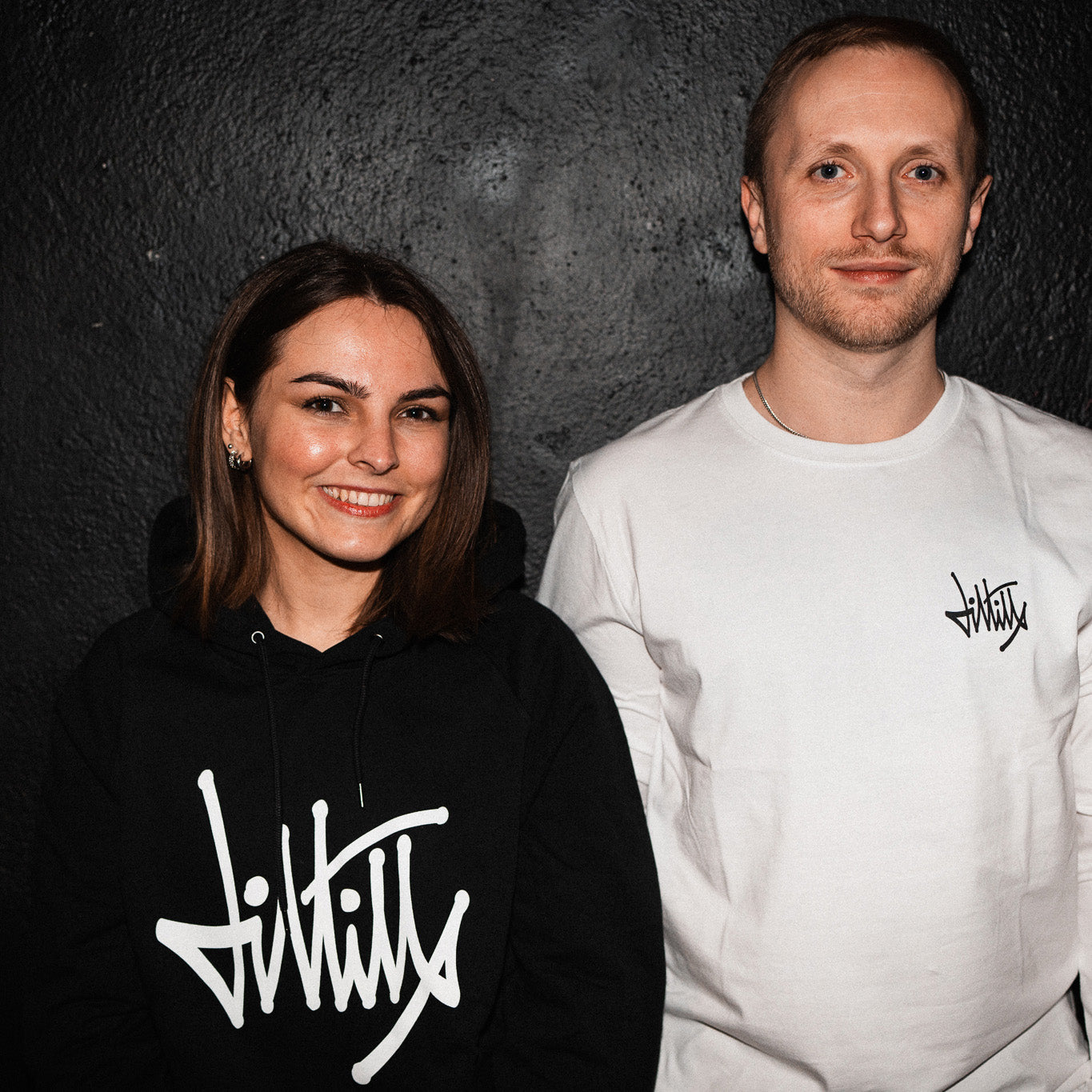 DLTLLY | HOODIE 3.0 | SCHWARZ