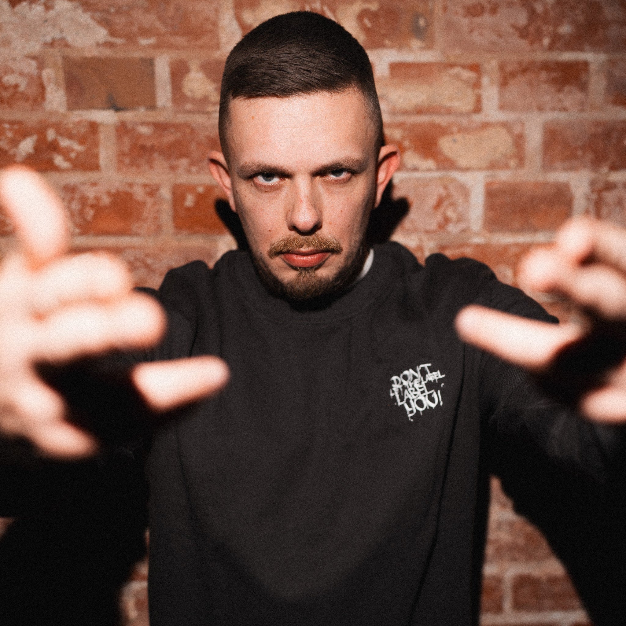 DLTLLY | SWEATSHIRT | BLACK | STICK